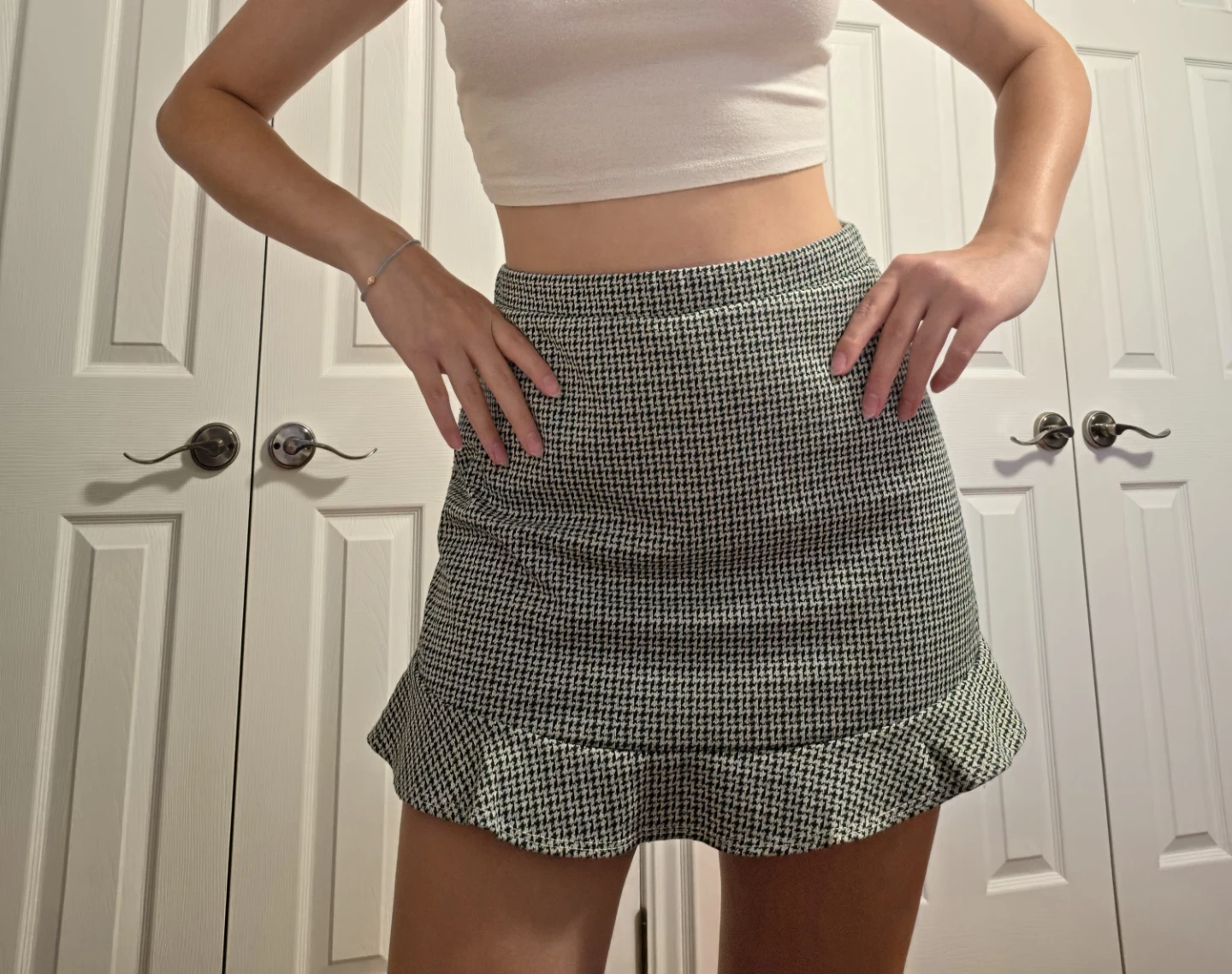 Houndstooth Mini Skort, Size Large