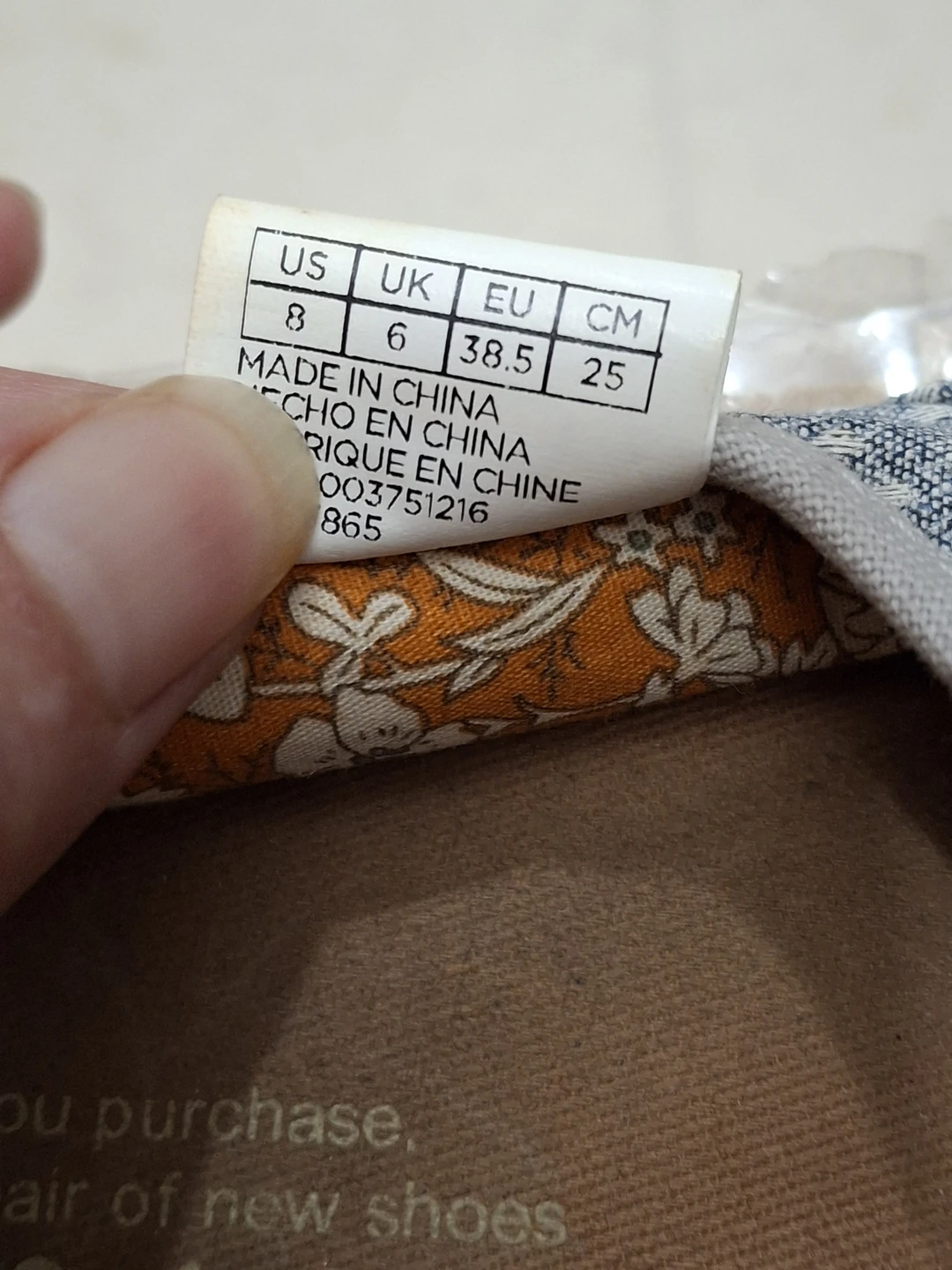 TOMS Grey Canvas Floral Shoes Size 8 - photo 2