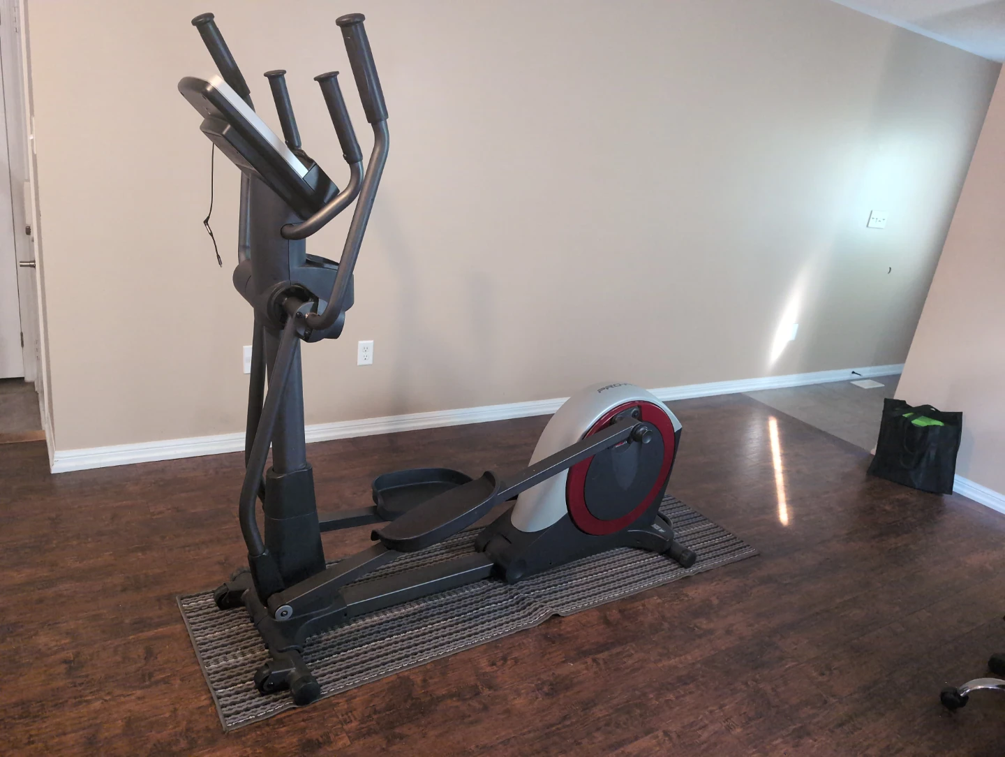 Pro-Form Elliptical Machine  10.0ZE model - photo 3