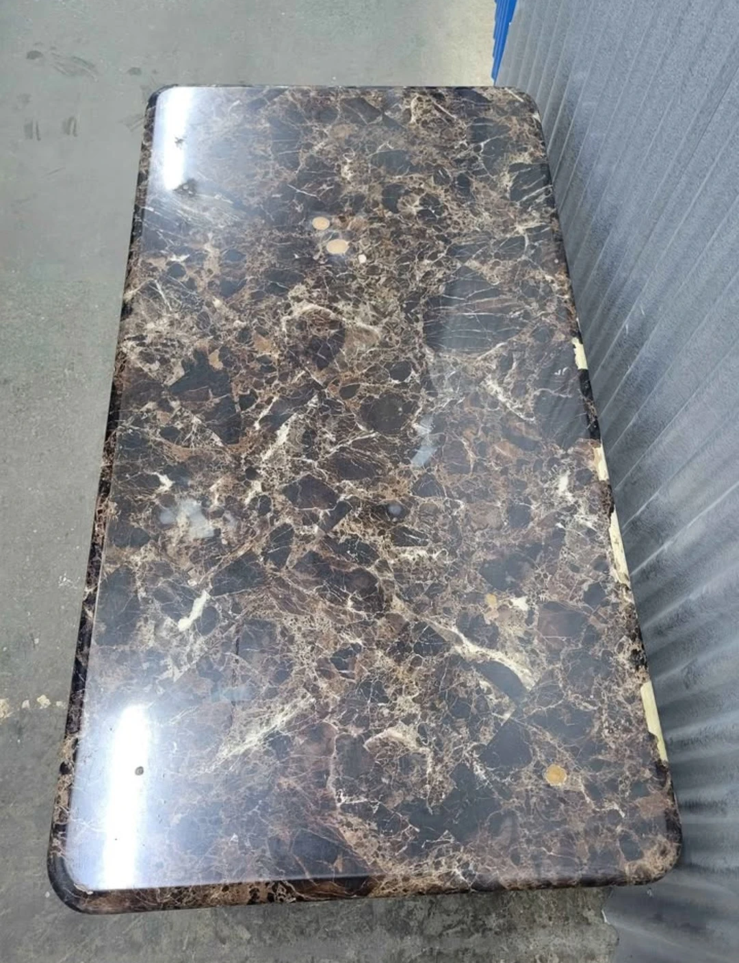 Coffee Table with Carved Details - photo 4
