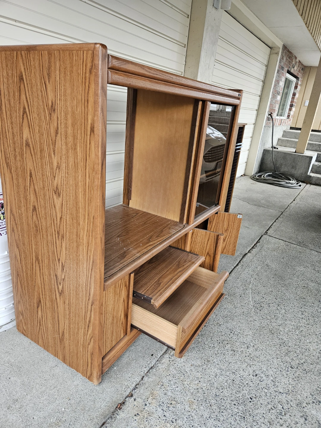 Oak Entertainment Unit with CD Tower - photo 2