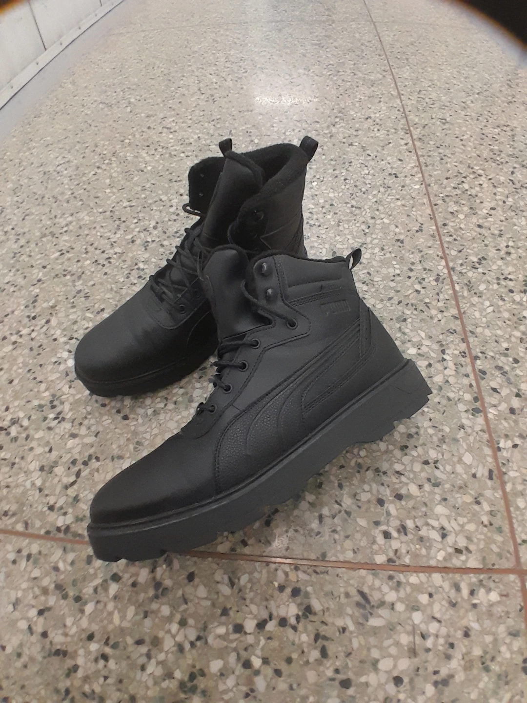 Puma Black Mid-Top All Season  Boots Men's  Size 13