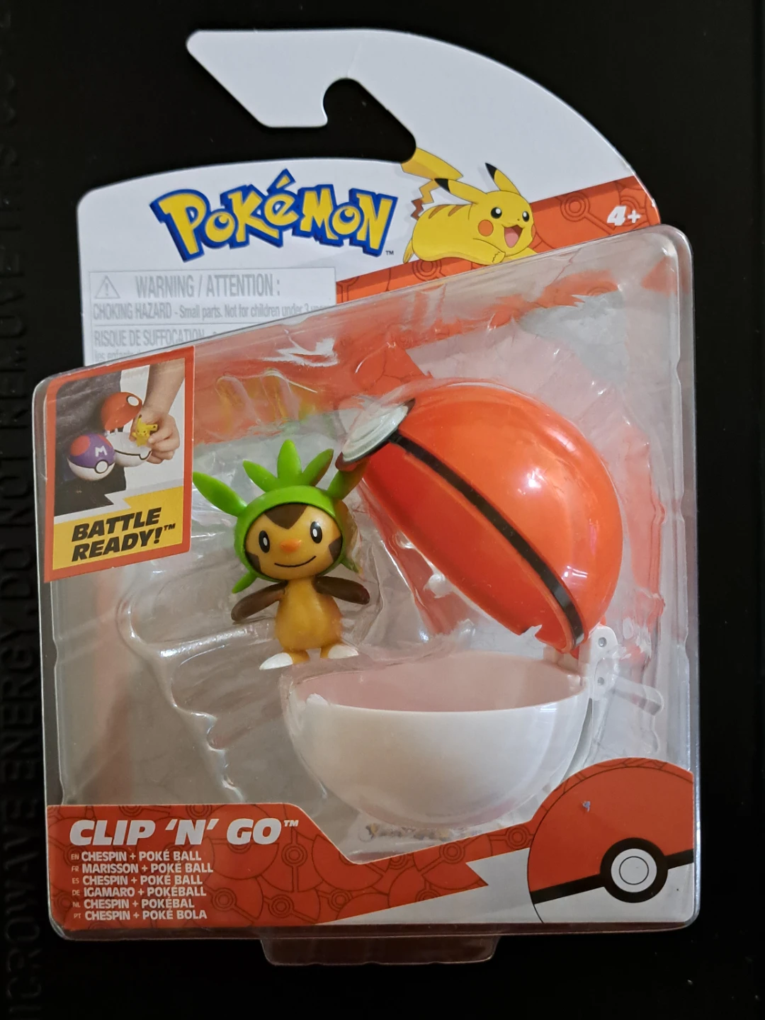 Pokemon Clip 'N' Go Chespin + Poké Ball Figure