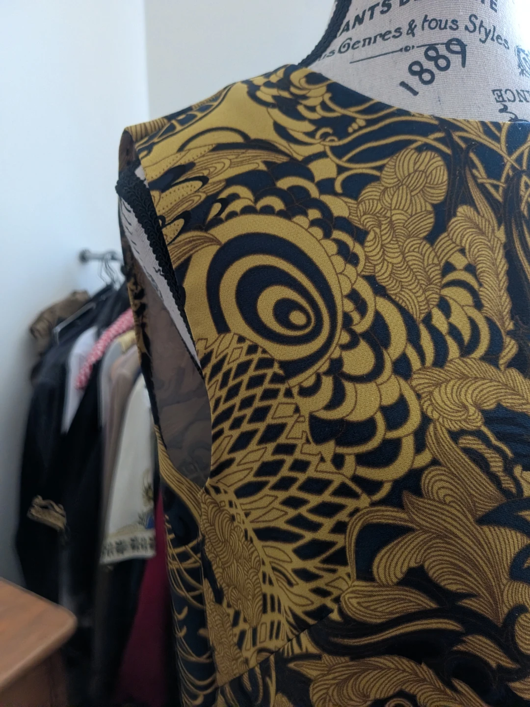 Women's Sleeveless Dress - photo 3