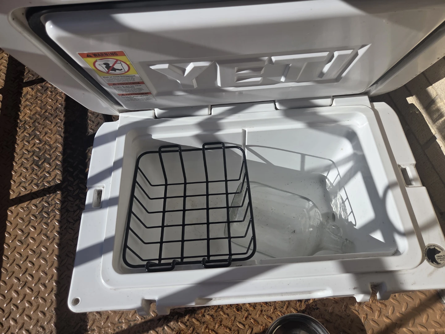 YETI Cooler Tundra 45 with University of Michigan Logo - photo 2