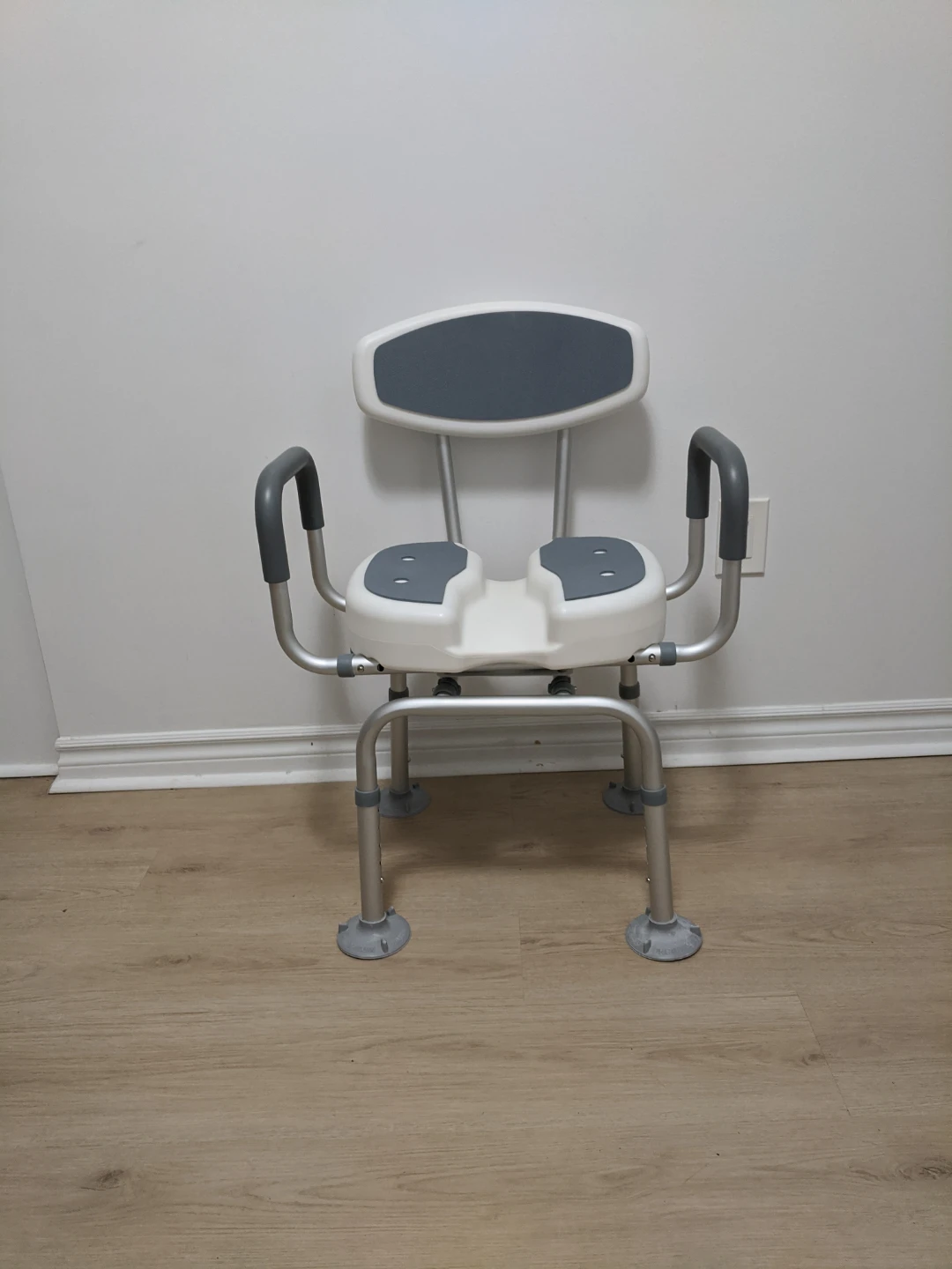 High-end rotatable shower Chair
