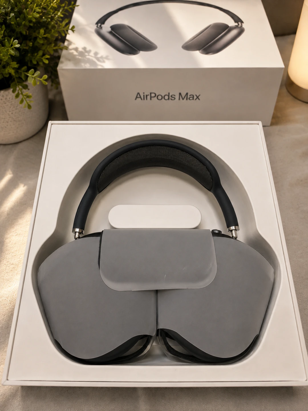 Apple AirPods Max Headphones