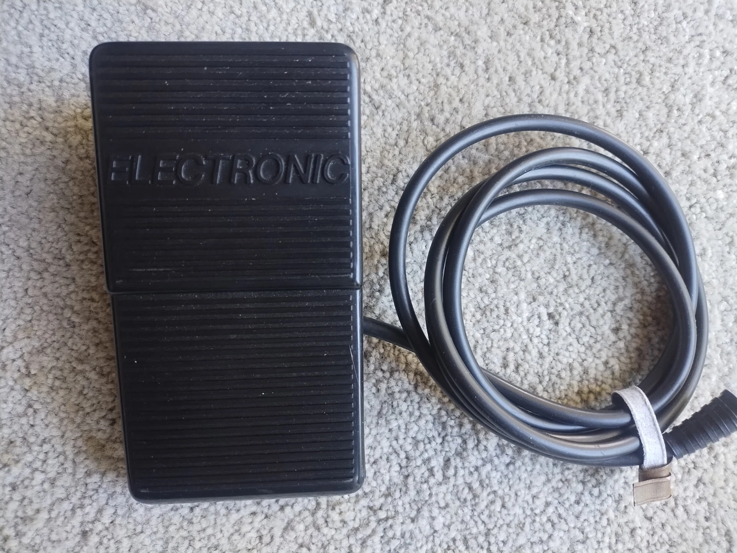 Electronic Foot Pedal - photo 2