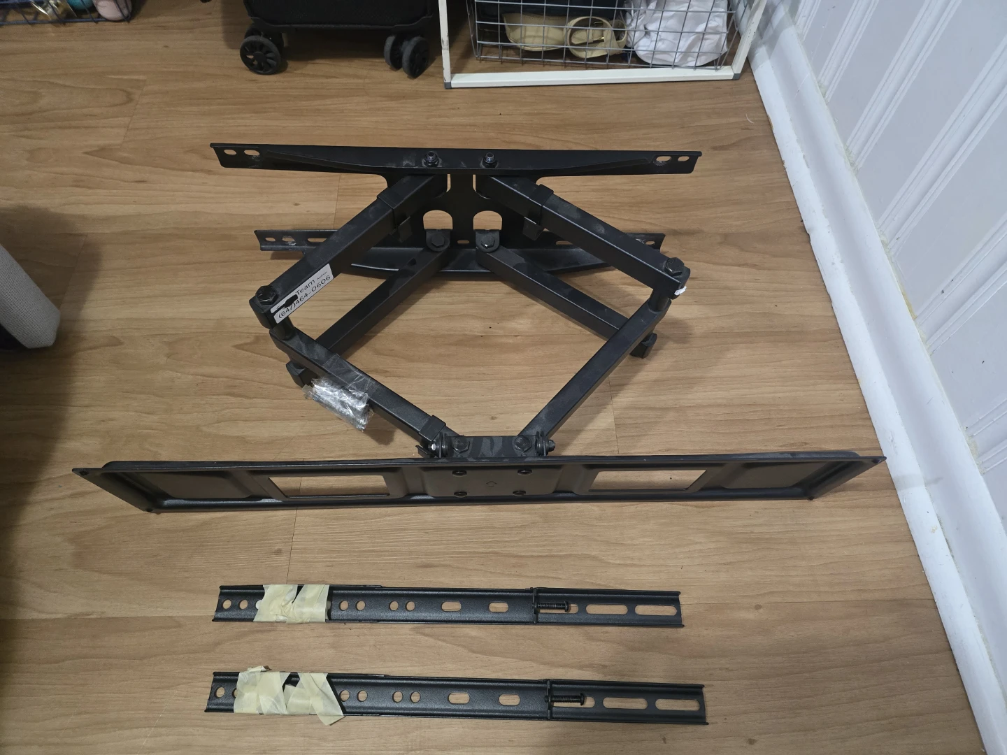 Heavy Duty Dual Arm TV Wall Mount, 30-65" - photo 3