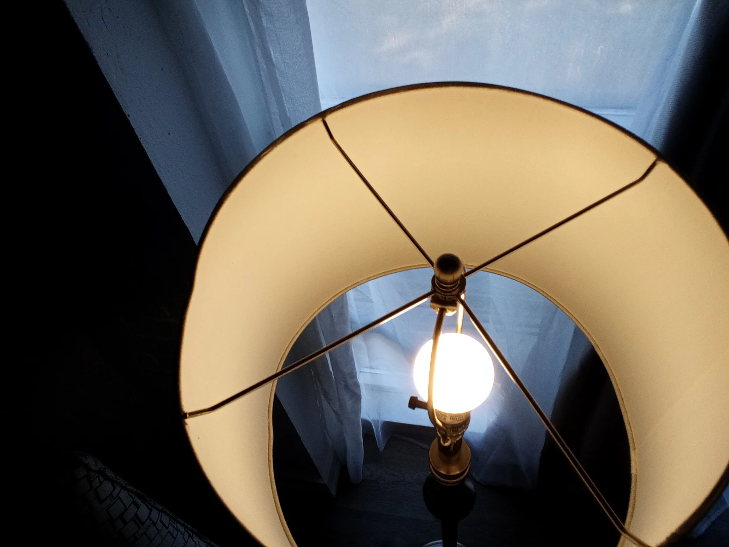 Floor Lamp with Drum Shade - photo 4