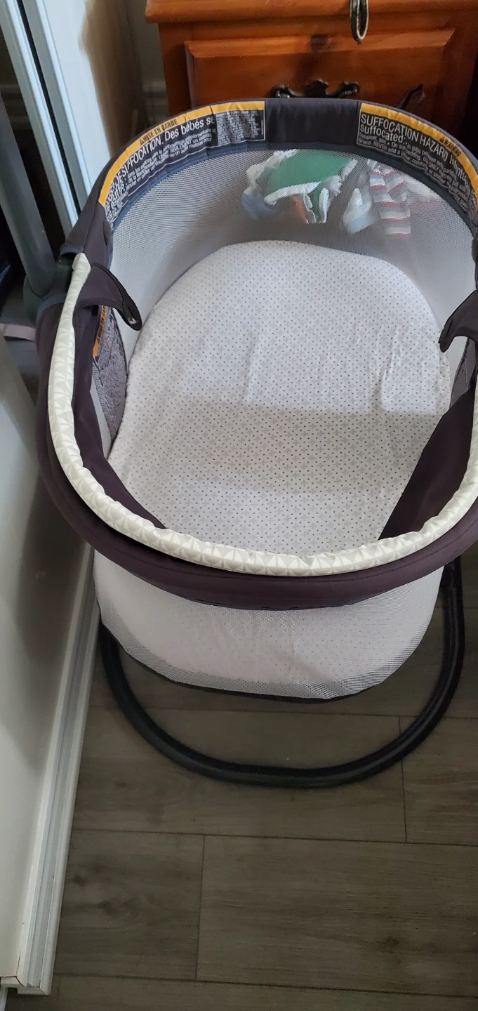 Graco Travel Lite Crib/Bassinet