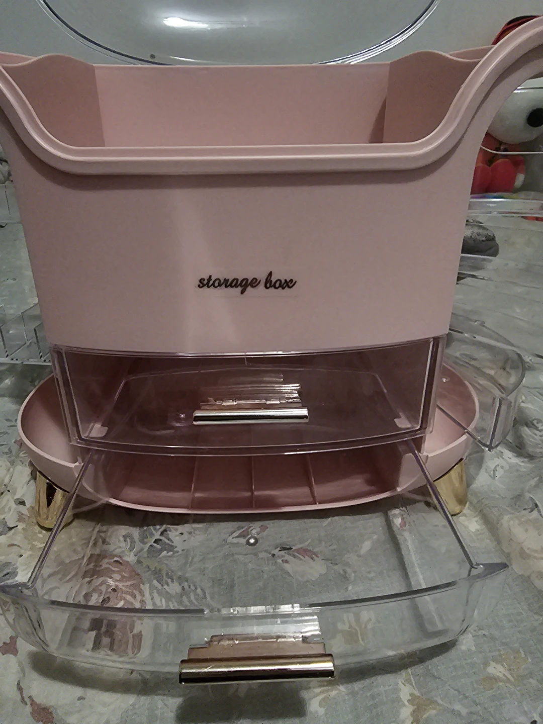 Storage box