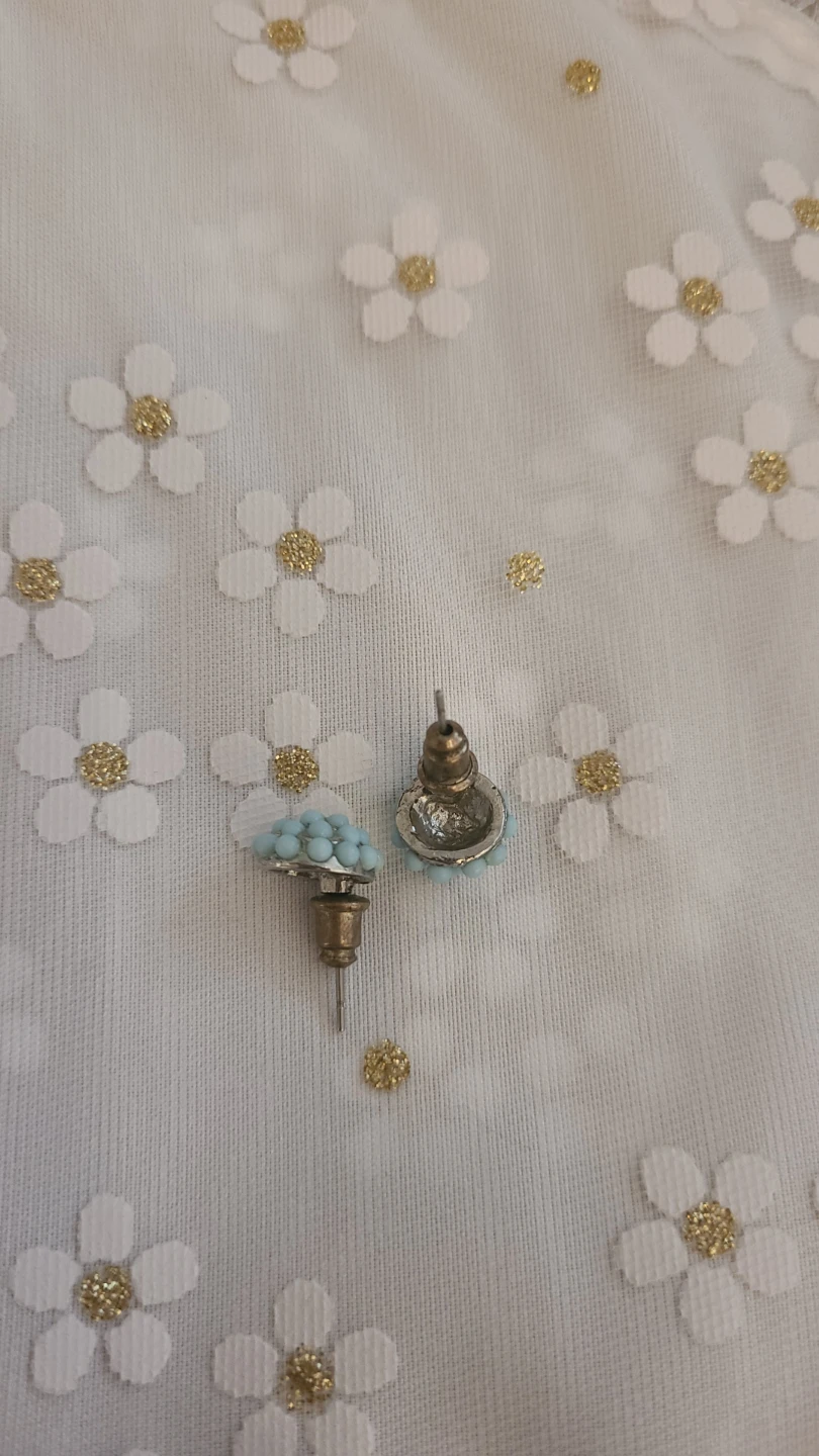 Light Blue Beaded Stud Earrings - photo 2