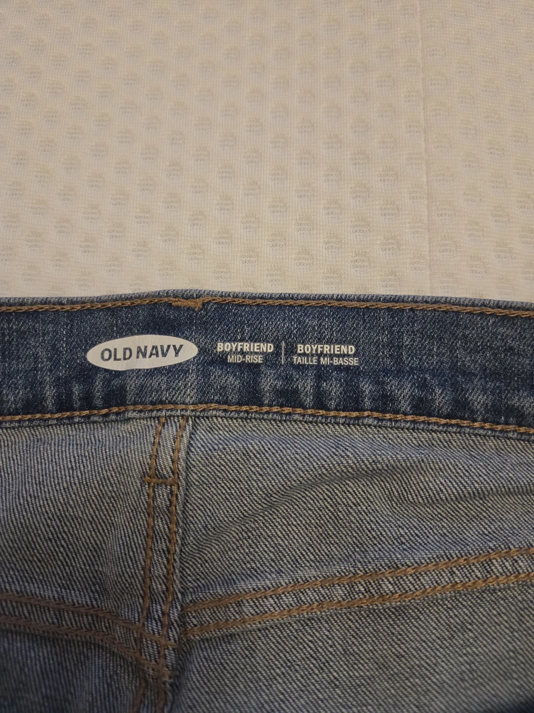 Women's Old Navy Boyfriend Mid-Rise Jeans - photo 2