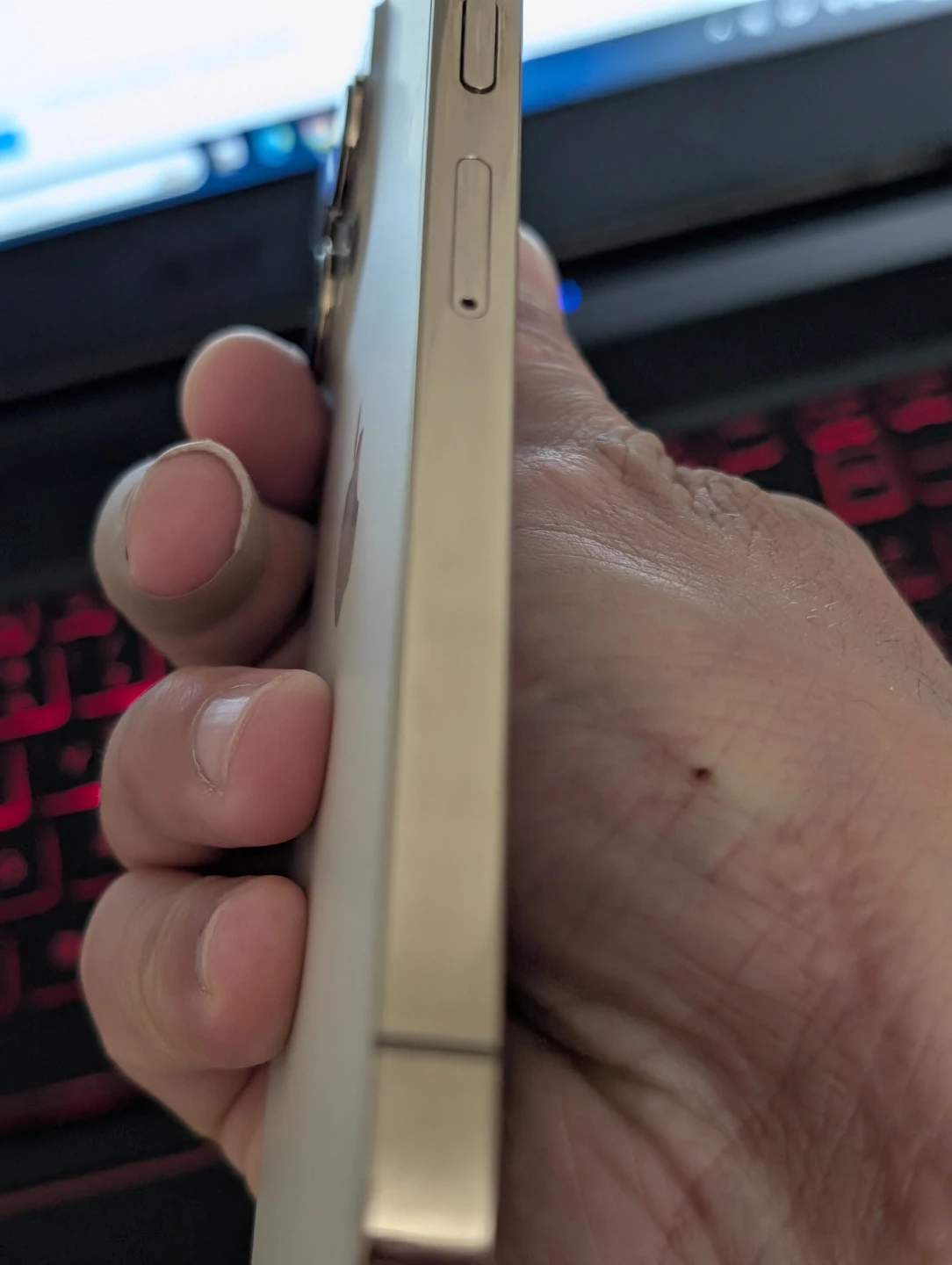 Apple iPhone 13 Pro Max Gold - 128gb - photo 4