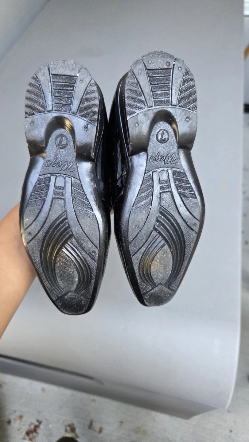 K.P. Fashion Black Patent Dress Shoes 2 year old - photo 2