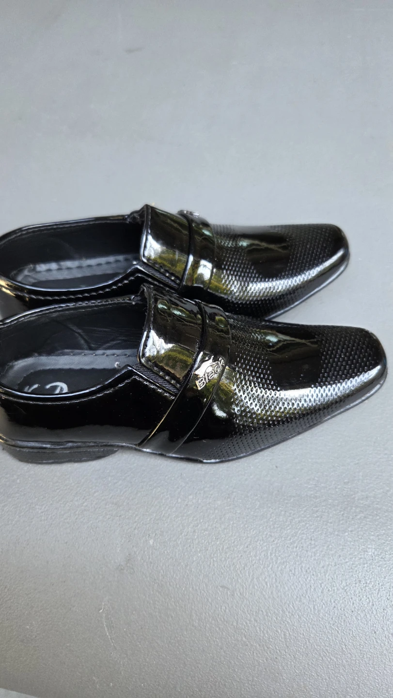 K.P. Fashion Black Patent Dress Shoes 2 year old - photo 5