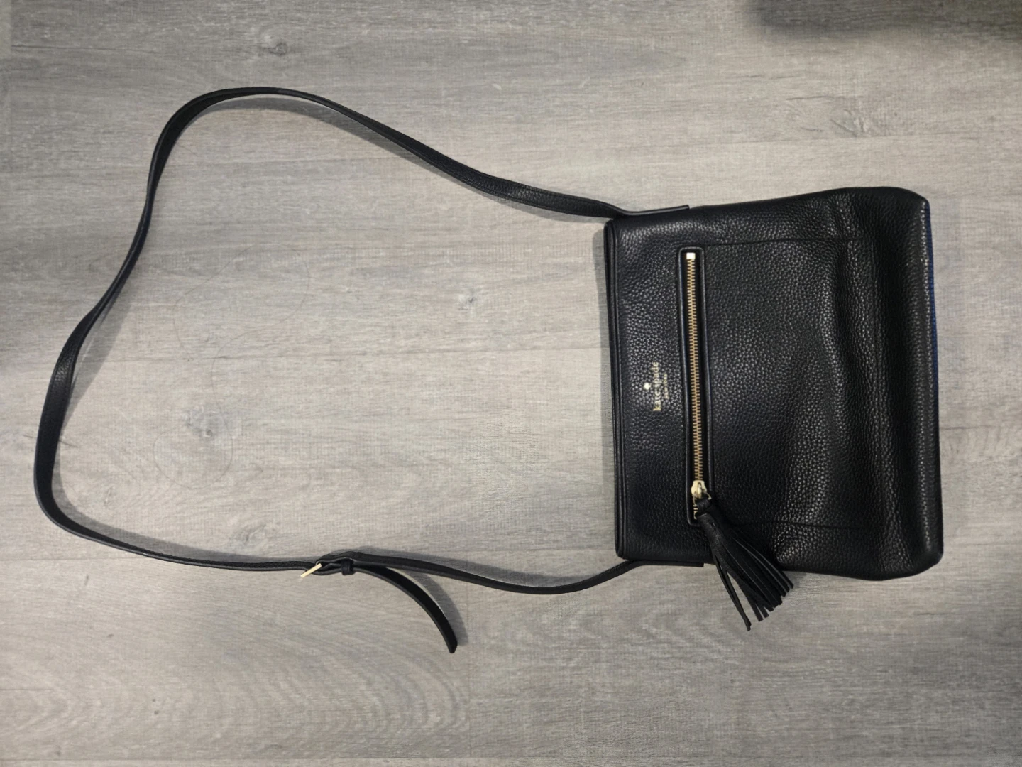 MINT COND. KATE SPADE BLACK CROSS BODY - Chester Street Dessi - photo 3