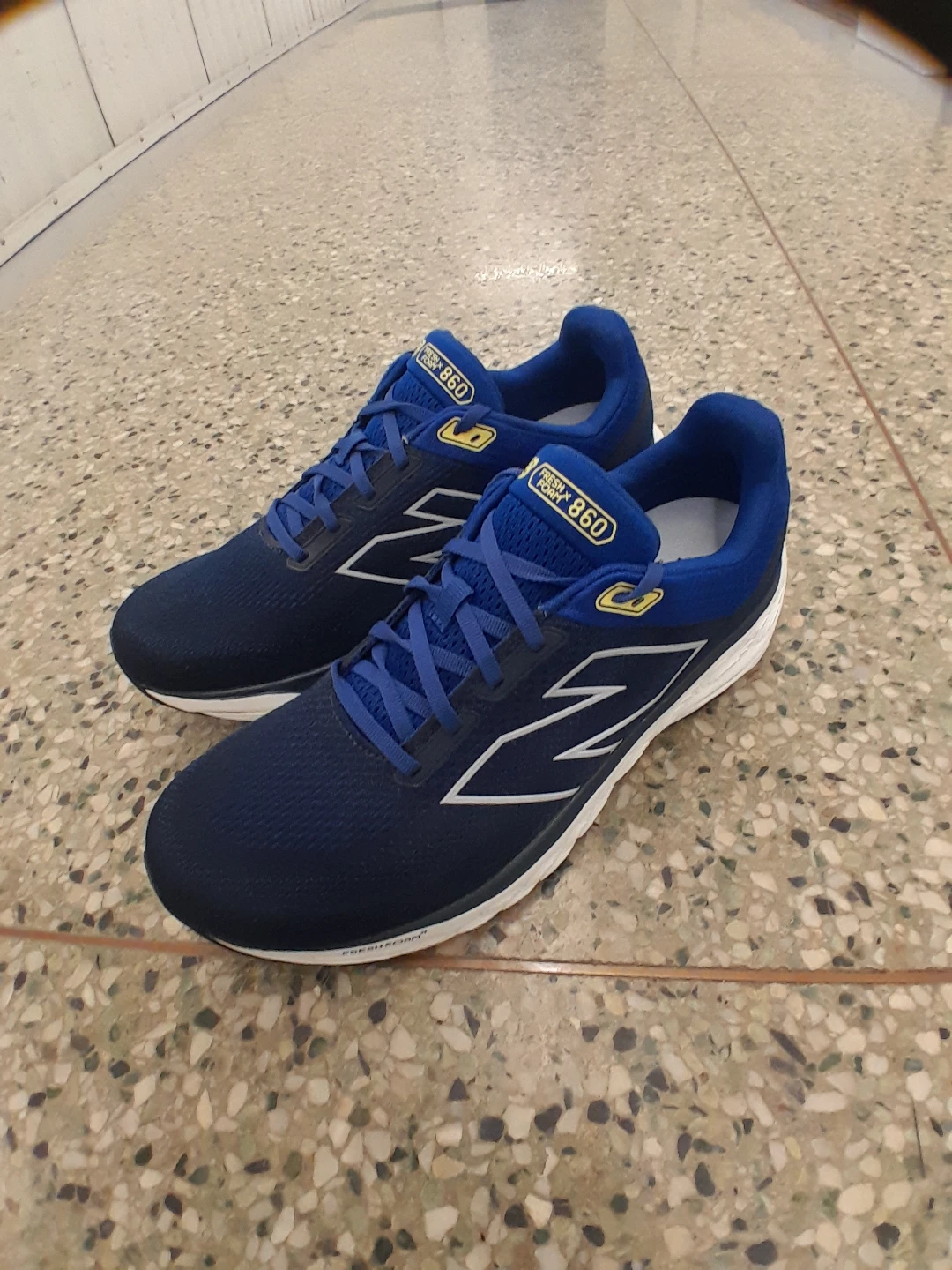 New Balance 860 Running Shoes Men's Size 13 - photo 5