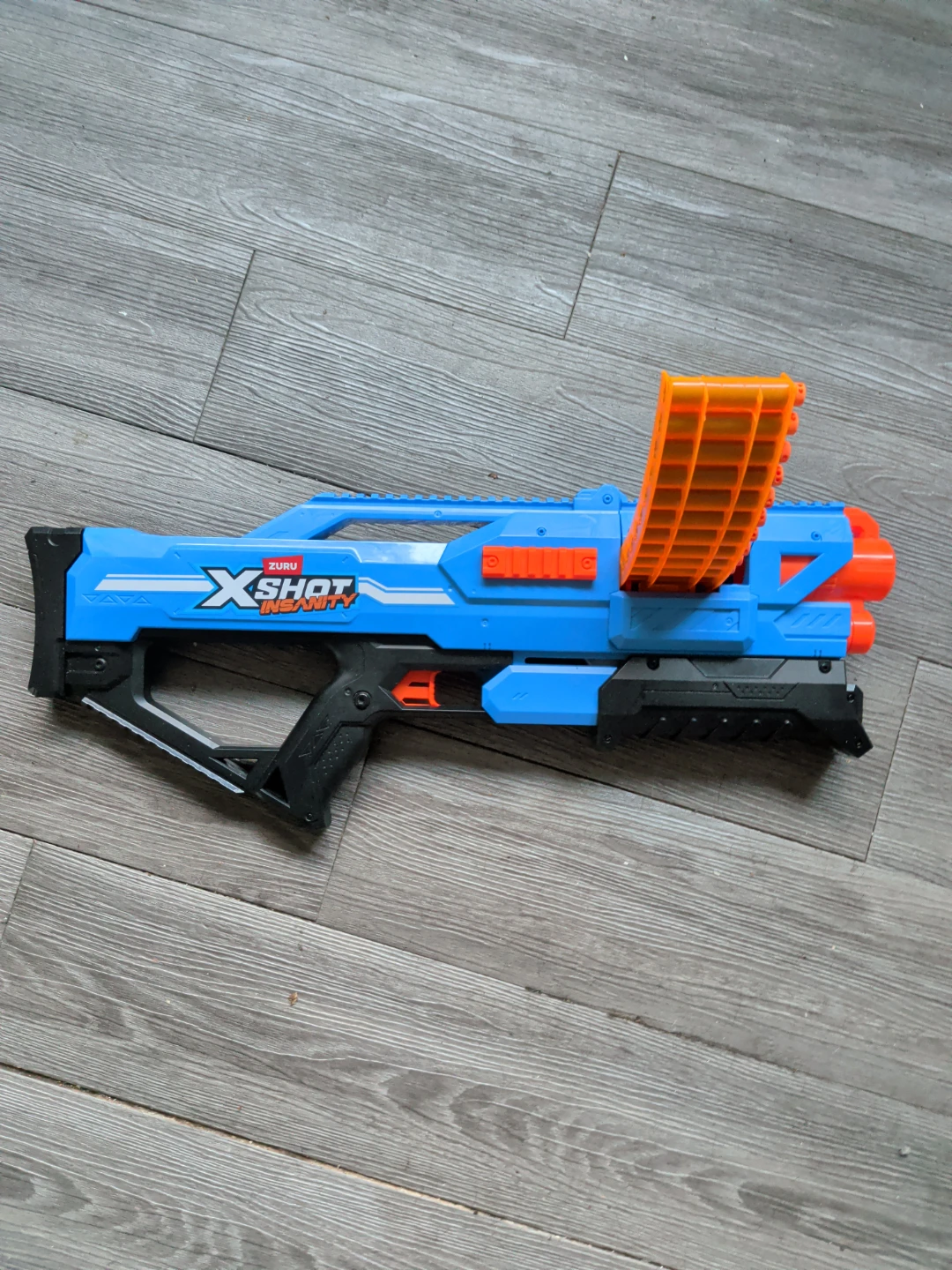 ZURU X-SHOT Insanity Blaster Toy