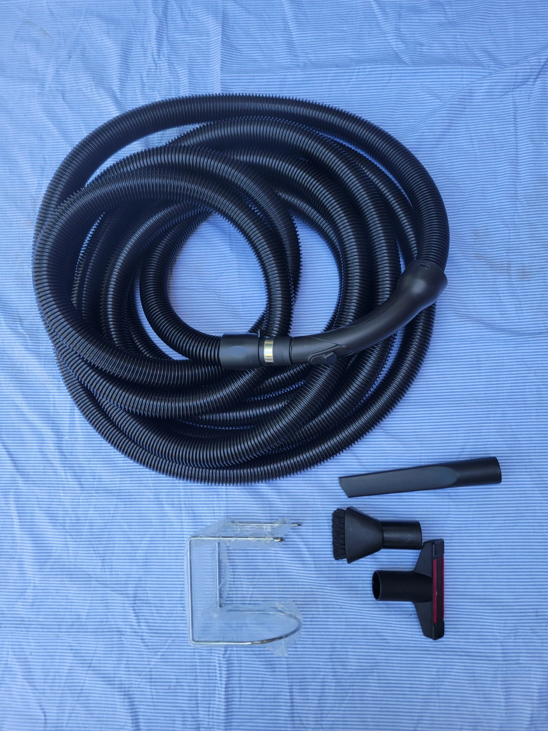 NEW 36'Central Vacuum Hose with Attachments