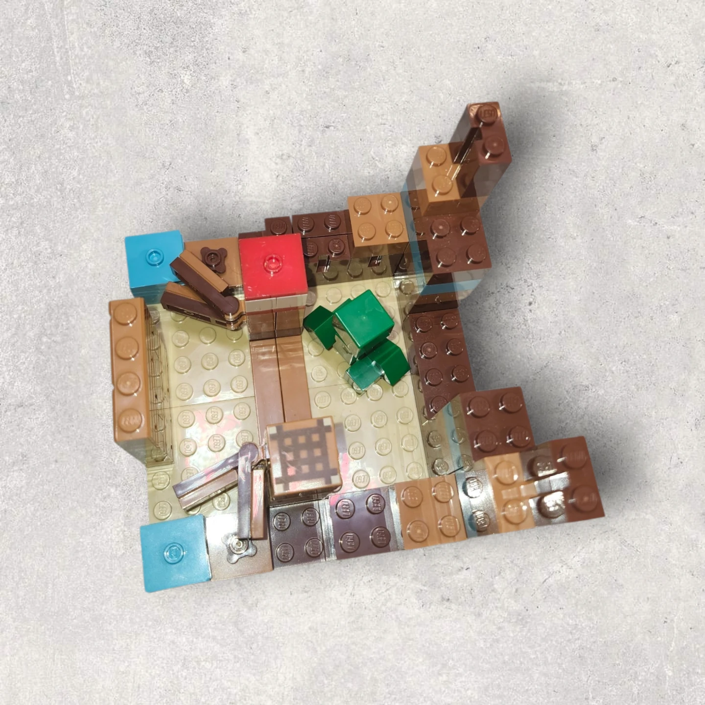 LEGO Minecraft The Riverdale House Set - photo 4