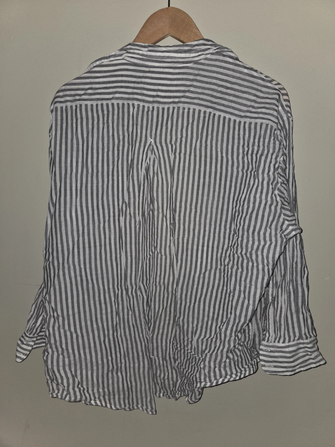 Elizabeth and James Striped Button-Up Shirt - photo 5