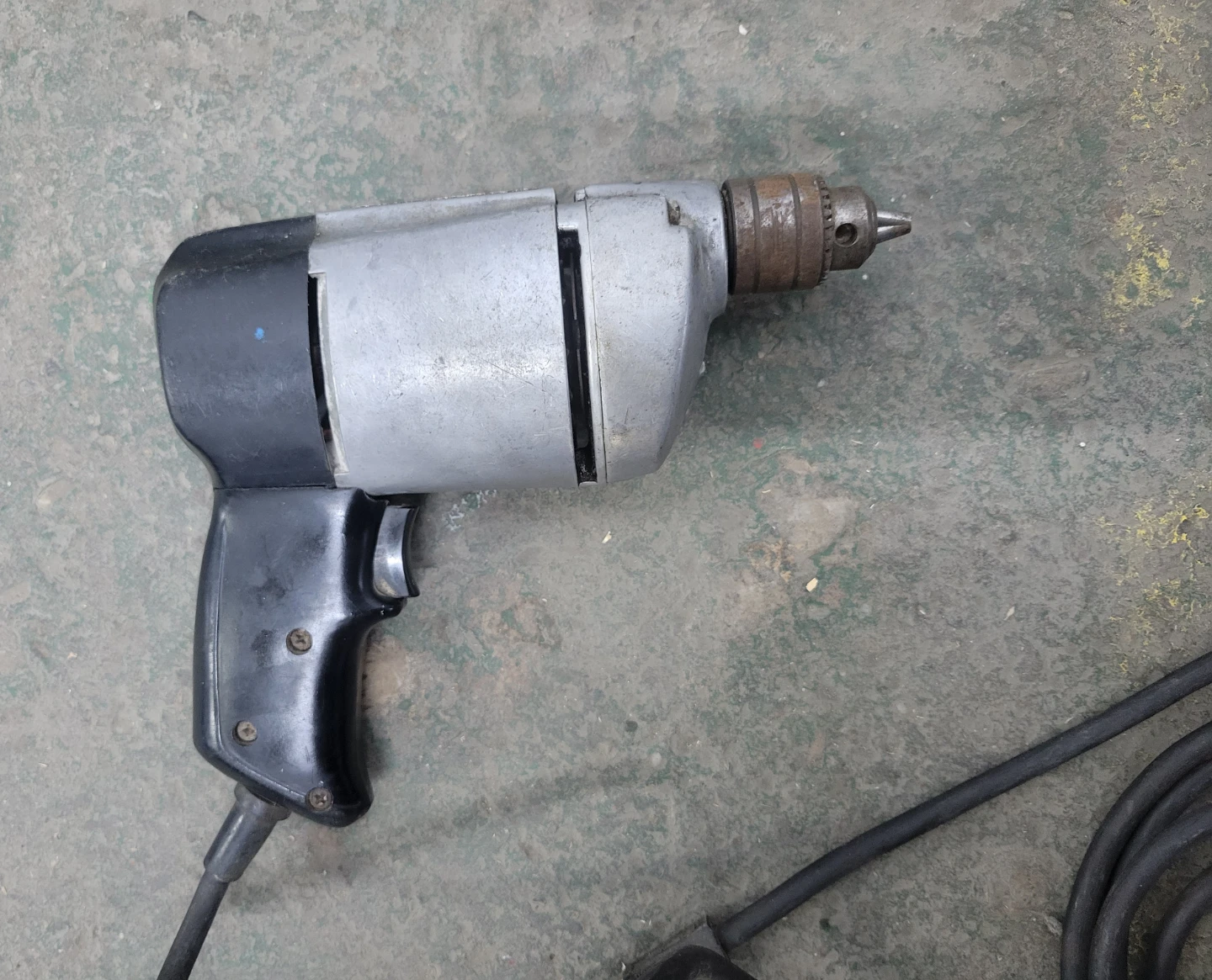 Craftsman 110 Volt Drill - photo 4