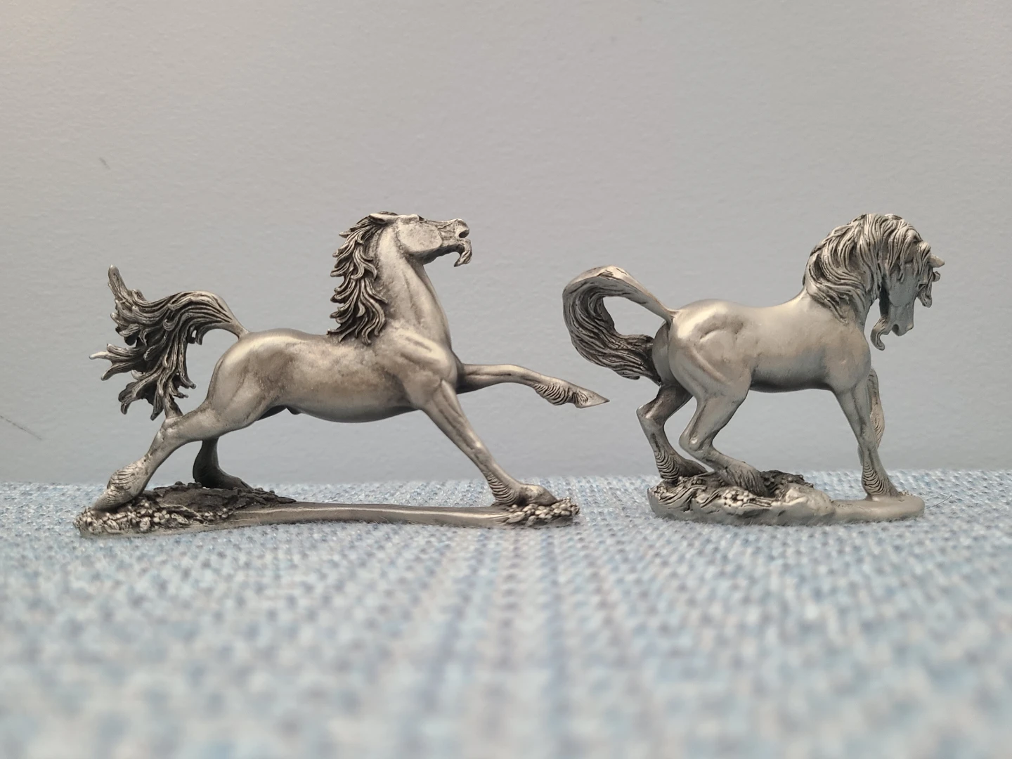 TWO Hudson Pewter Unicorn Figurines - photo 2