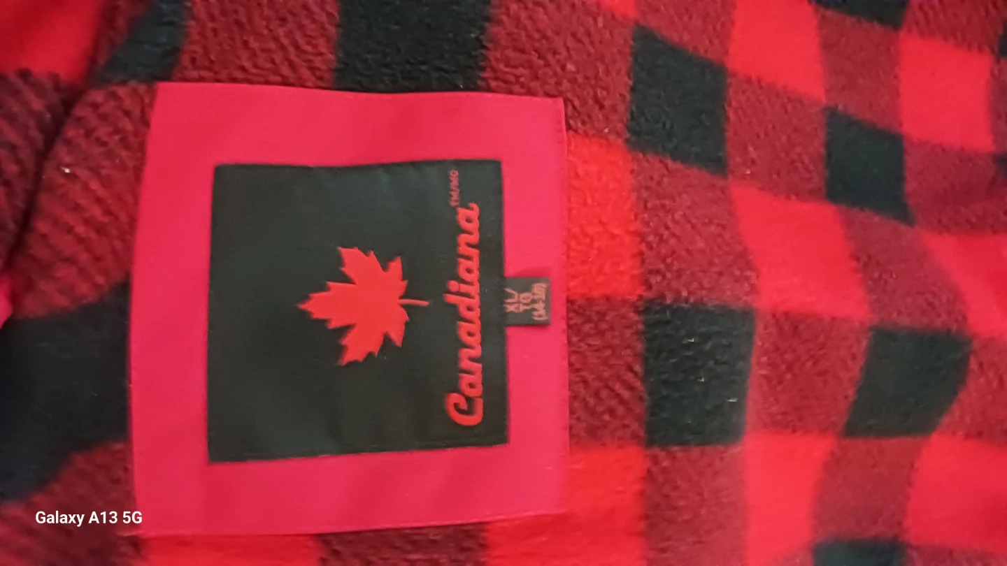 Canadiana Red & Black Plaid Lined Winter Jacket - photo 3