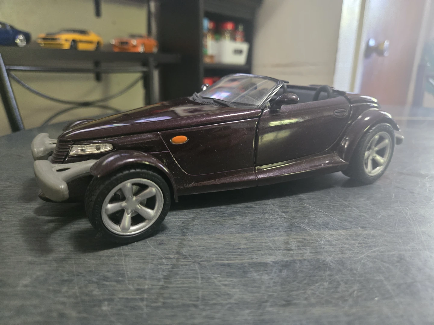 1/18 Scale Diecast Plymouth Prowler Convertible - photo 3
