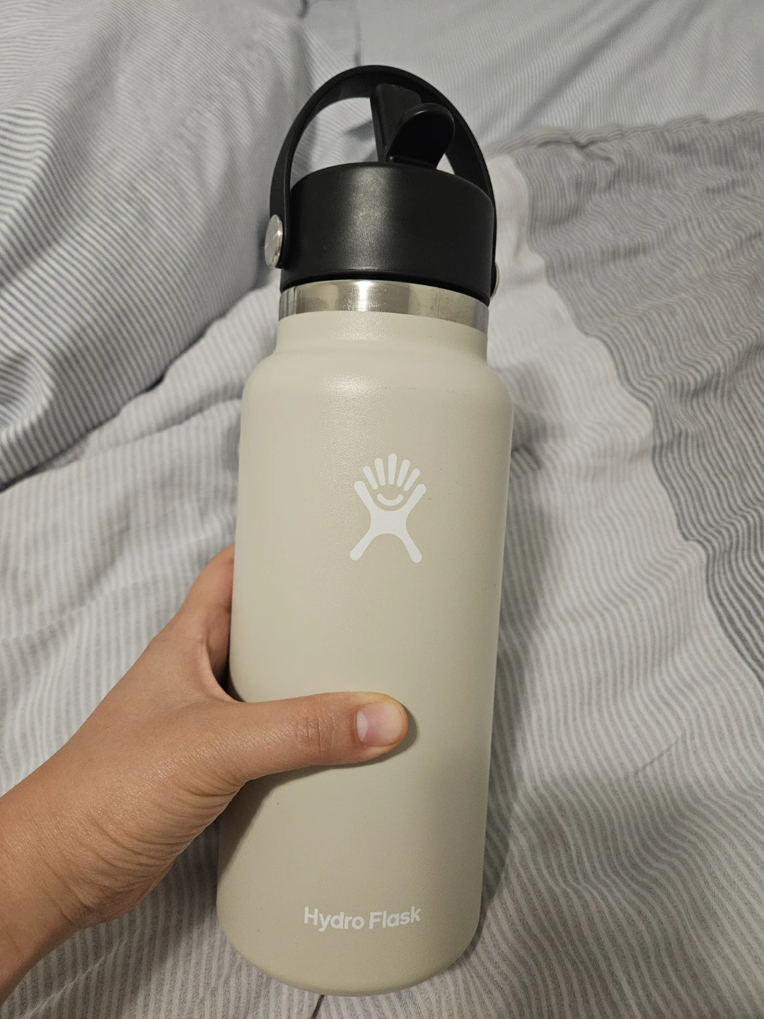 Hydro Flask Water Bottle 32 oz