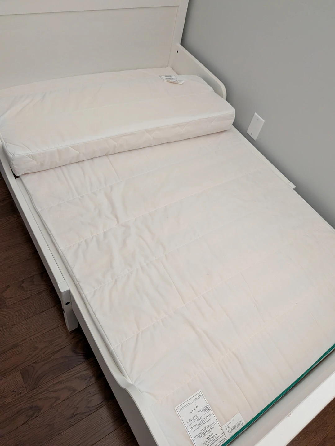 SUNDVIK Ikea Toddler Kids Bed..... - photo 2
