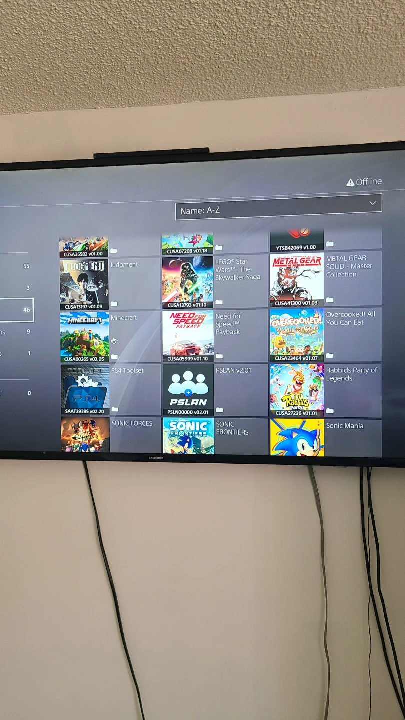 PS4 Jailbreak Console with Games and 2 controllers - photo 3