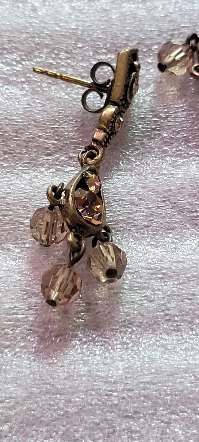 Antique Style Drop Earrings with Amber-Coloured Gems - photo 2