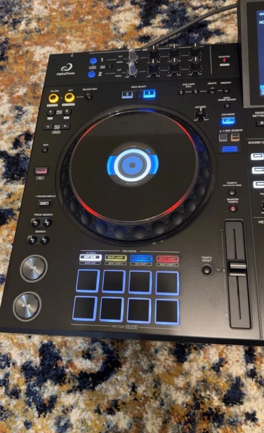 Pioneer DJ XDJ-AZ + Flight Case – Excellent Condition - photo 4