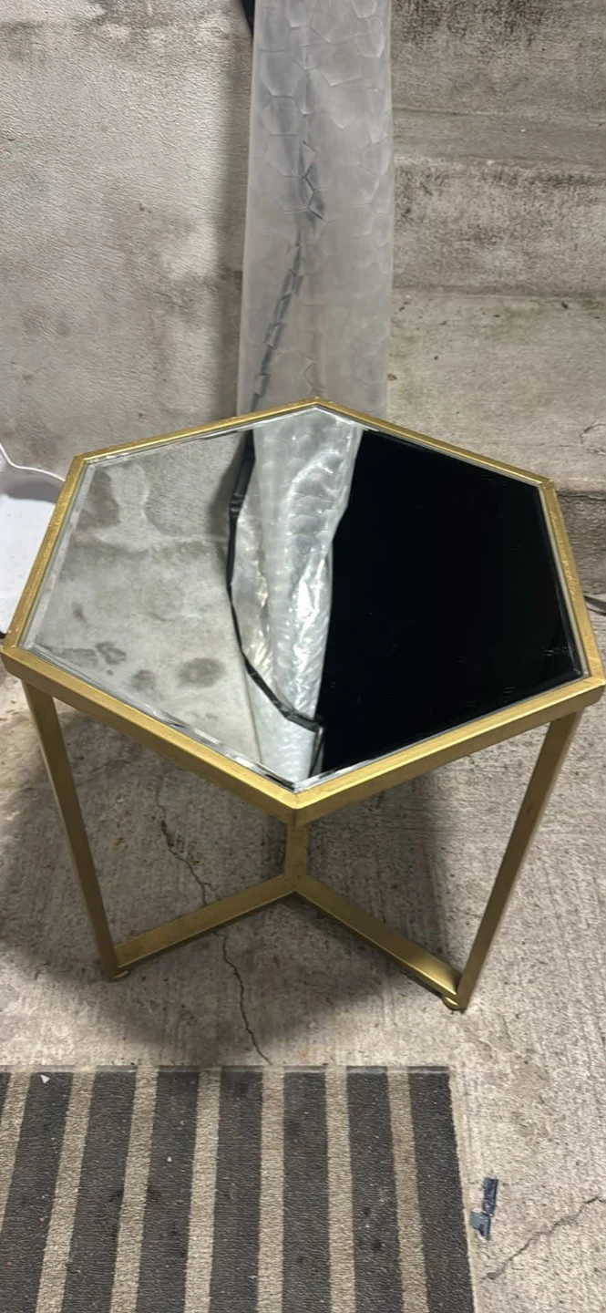 Hexagon Mirrored Accent Table - Gold - photo 4
