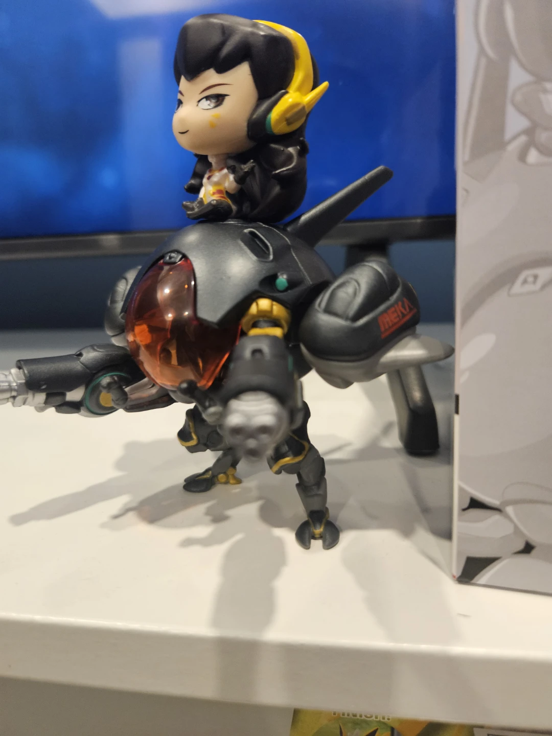 Cute but deadly d.va and mech - photo 3