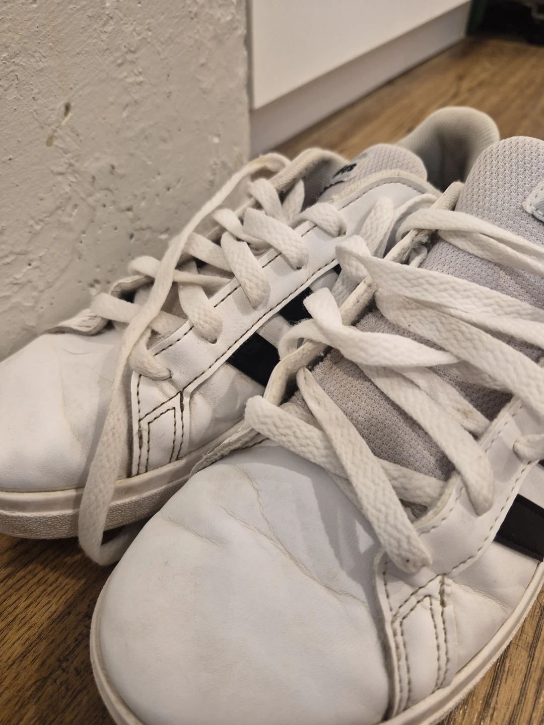 Adidas Grand Court Shoes White Black Size 4 US Unisex - photo 4