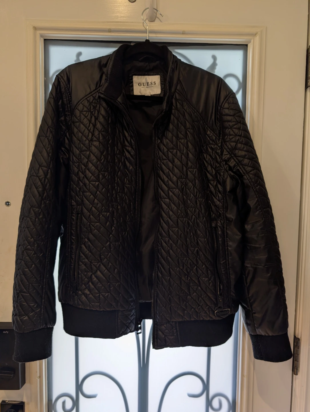 Guess Black Quilted Bomber Jacket - Size Mens L - photo 2