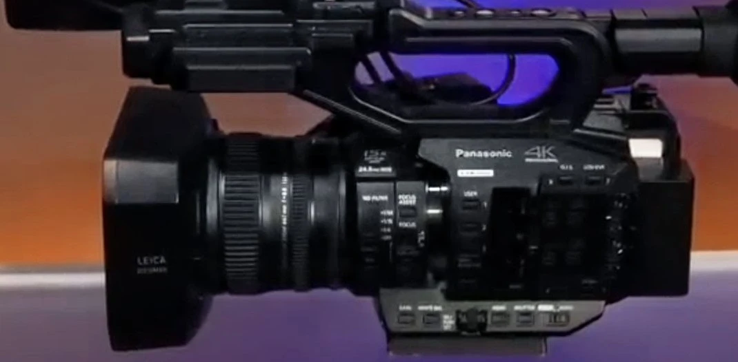 Panasonic 4K Professional Camcorder - photo 3