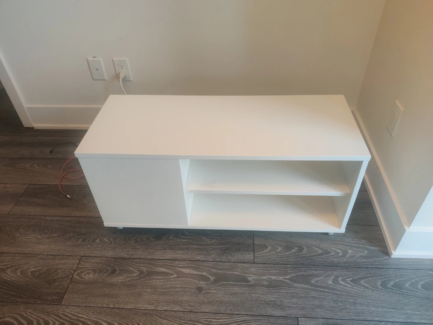 Coffee table/TV stand
