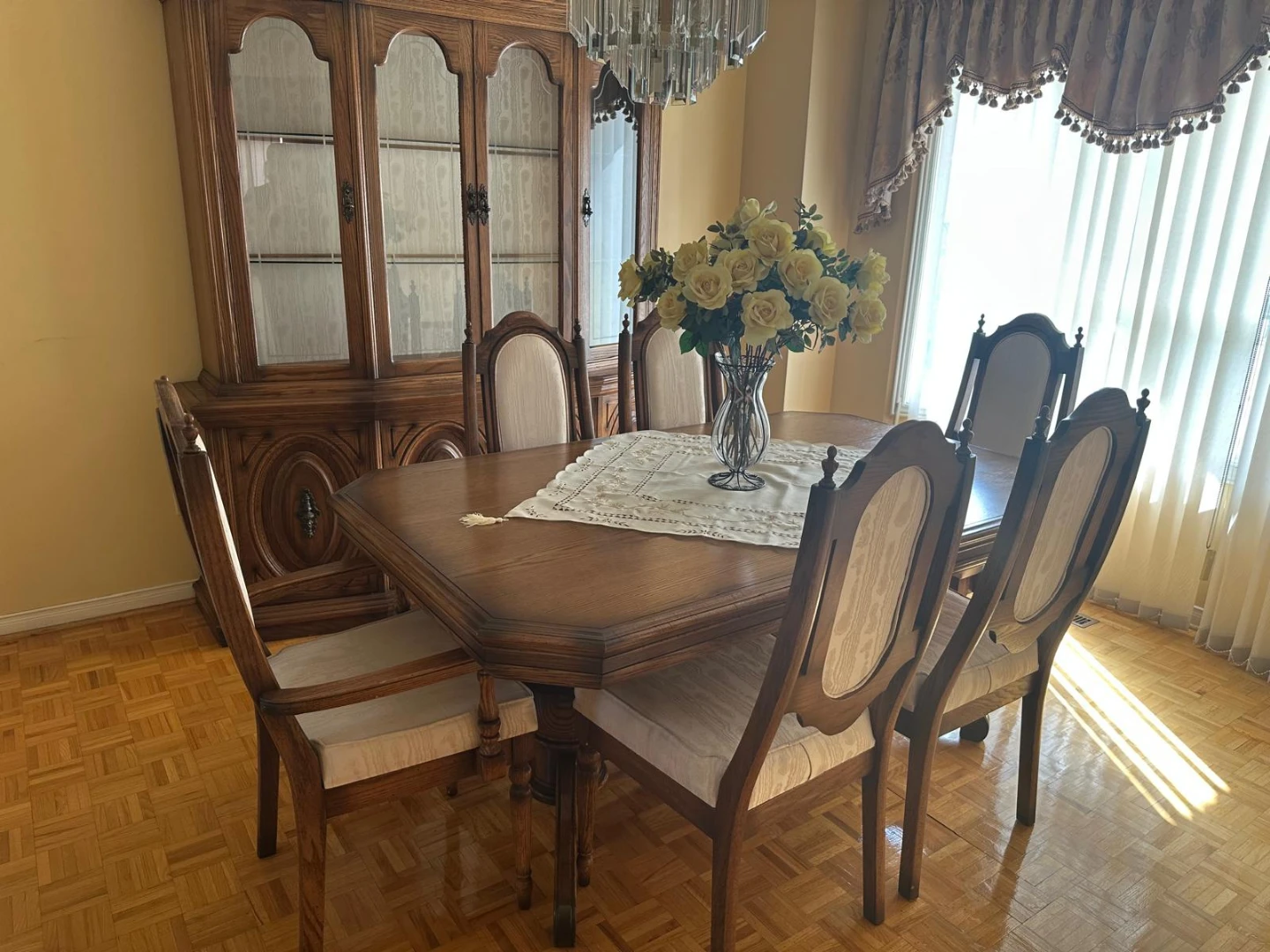 Wooden Dining Set with Hutch and 6 Chairs