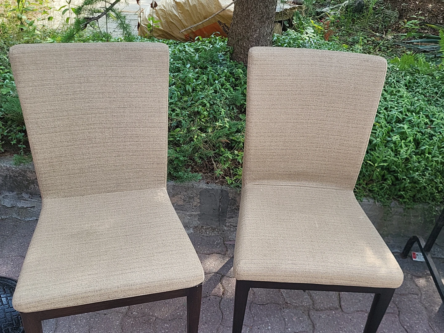 Dinning Table and two chairs - photo 2
