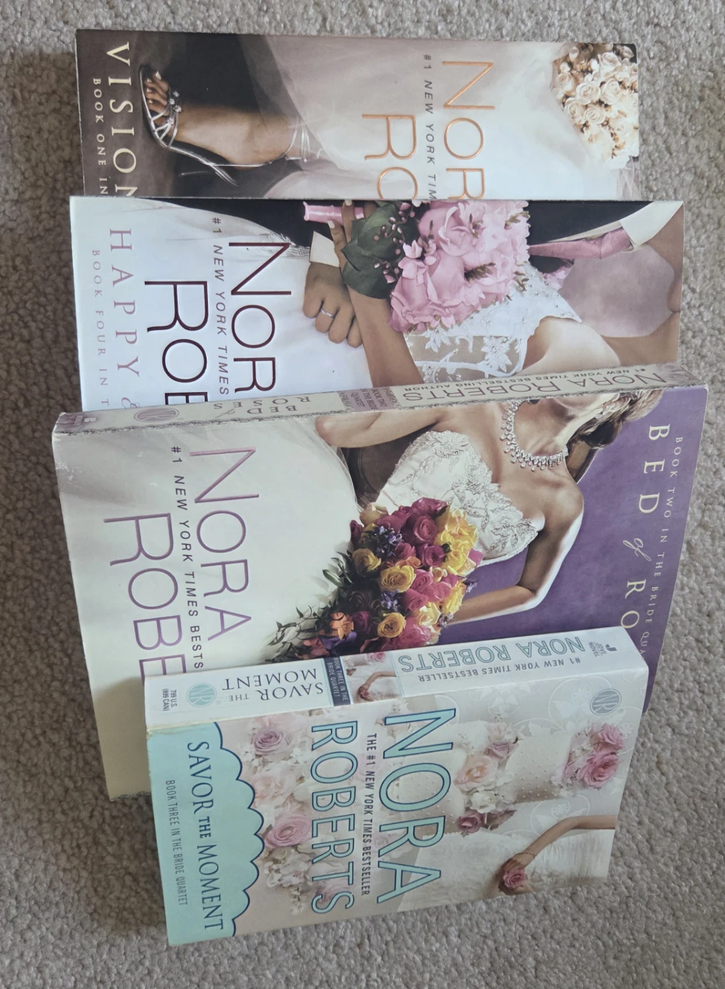 Nora Roberts Books - 2 different sets, like new - photo 4