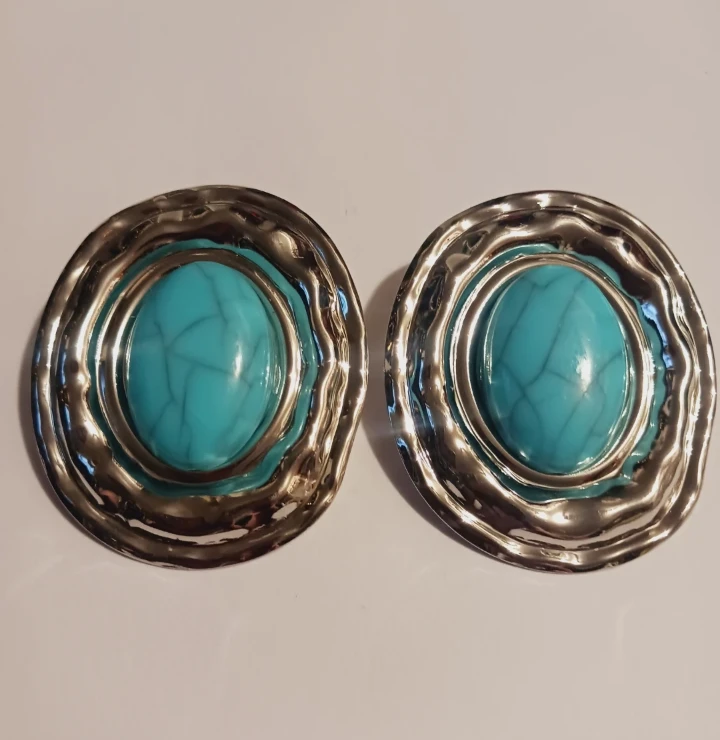 New !! Turquoise & Silver Tone Round Statement Earrings - photo 2