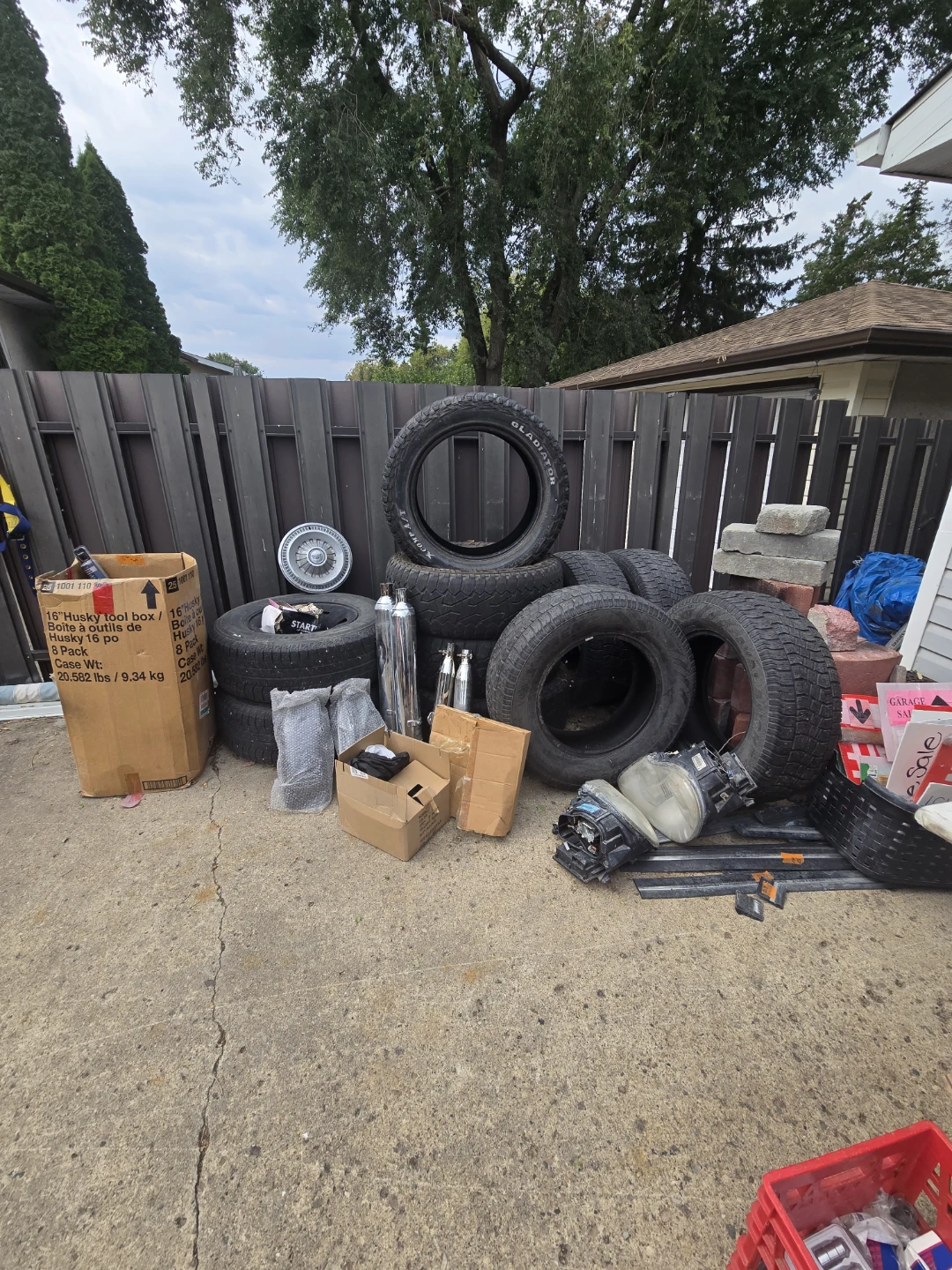 Garage sale 95 marion drive