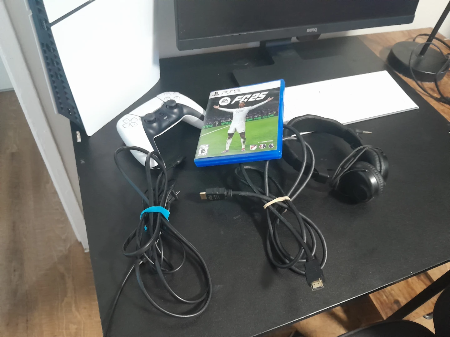 PlayStation 5 Console with FC 25 Game - photo 5