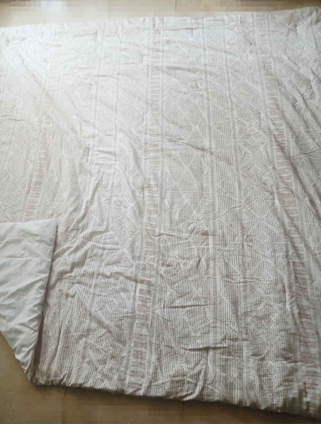 FREE Comforter for Double Bed