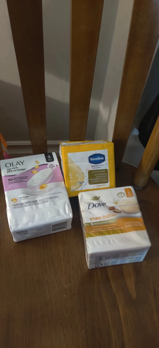 Assorted Bar Soaps: Olay, Dove, Vaseline